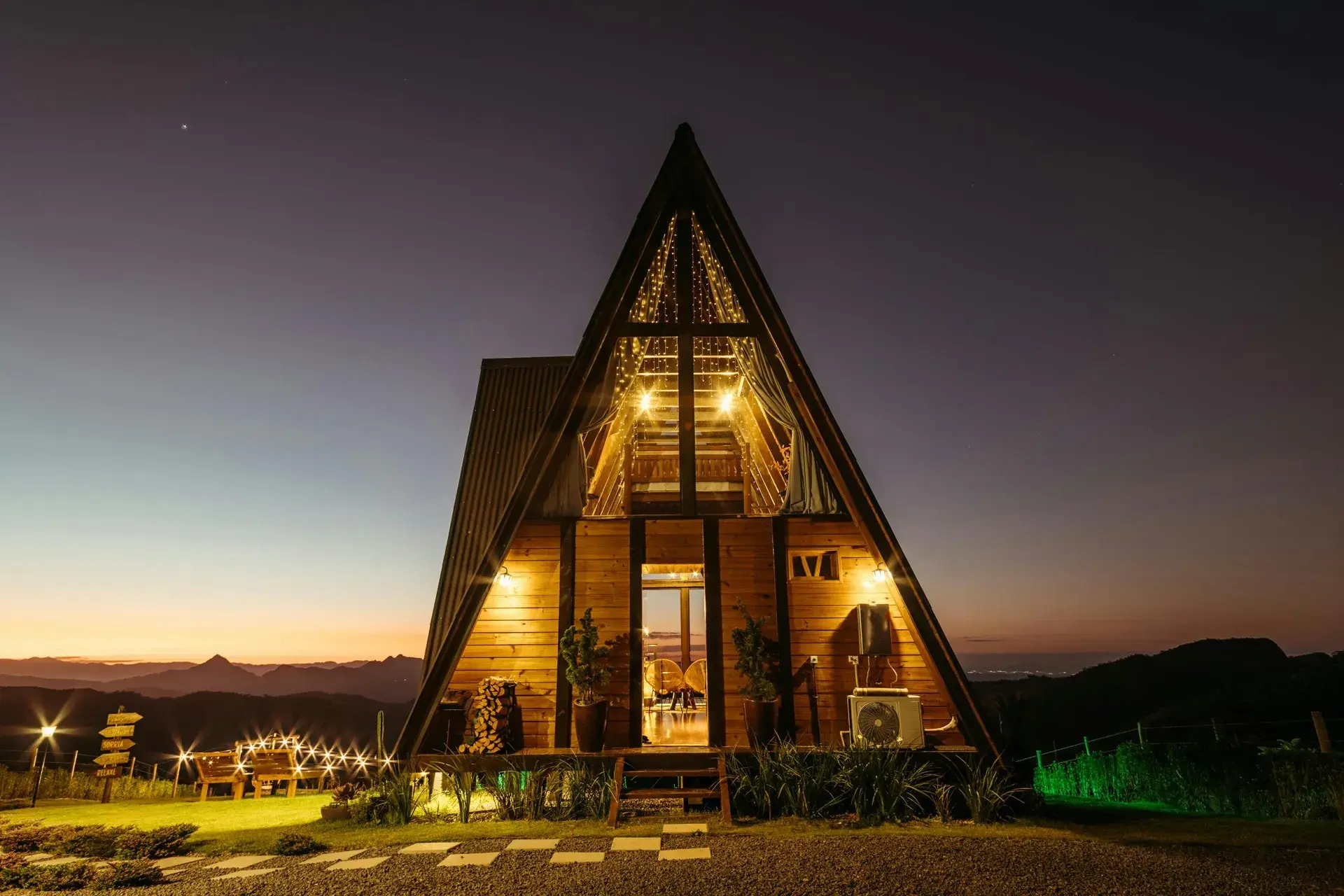 Professional workspace 7